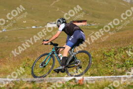 Photo #3983438 | 20-08-2023 12:20 | Passo Dello Stelvio - Peak BICYCLES