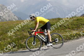 Photo #3509454 | 17-07-2023 10:07 | Passo Dello Stelvio - Peak BICYCLES