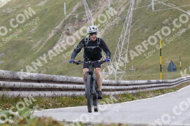 Foto #3730171 | 06-08-2023 11:07 | Passo Dello Stelvio - die Spitze BICYCLES