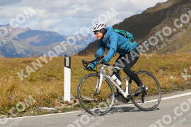 Photo #4293250 | 19-09-2023 13:46 | Passo Dello Stelvio - Peak BICYCLES
