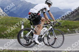 Photo #3310202 | 02-07-2023 10:00 | Passo Dello Stelvio - Peak BICYCLES