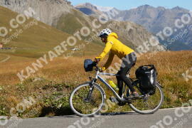 Foto #2696814 | 21-08-2022 10:30 | Passo Dello Stelvio - die Spitze BICYCLES