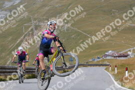 Photo #2680514 | 17-08-2022 13:40 | Passo Dello Stelvio - Peak BICYCLES