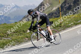 Photo #3237351 | 26-06-2023 10:53 | Passo Dello Stelvio - Peak BICYCLES