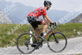 Photo #3252532 | 27-06-2023 11:45 | Passo Dello Stelvio - Peak BICYCLES