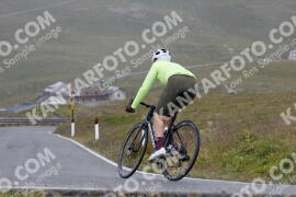 Photo #3731432 | 06-08-2023 13:13 | Passo Dello Stelvio - Peak BICYCLES