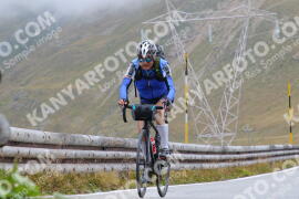 Photo #4265280 | 16-09-2023 13:04 | Passo Dello Stelvio - Peak BICYCLES