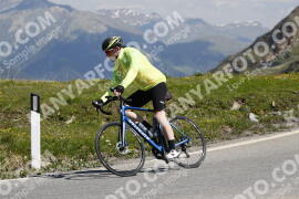 Photo #3237749 | 26-06-2023 11:12 | Passo Dello Stelvio - Peak BICYCLES