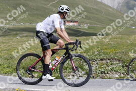 Photo #3336664 | 03-07-2023 11:05 | Passo Dello Stelvio - Peak BICYCLES