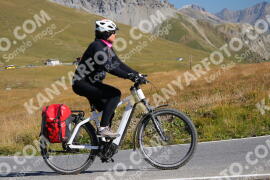 Foto #2664867 | 16-08-2022 09:52 | Passo Dello Stelvio - die Spitze BICYCLES