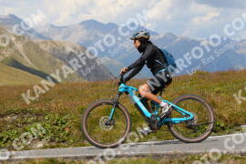 Photo #3914833 | 16-08-2023 14:03 | Passo Dello Stelvio - Peak BICYCLES
