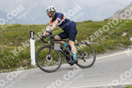 Photo #3290409 | 29-06-2023 13:21 | Passo Dello Stelvio - Peak BICYCLES