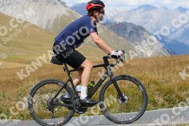 Photo #2755839 | 26-08-2022 13:41 | Passo Dello Stelvio - Peak BICYCLES
