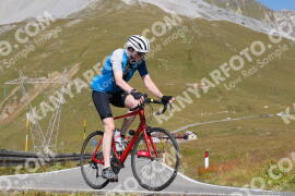 Photo #3981971 | 20-08-2023 11:31 | Passo Dello Stelvio - Peak BICYCLES