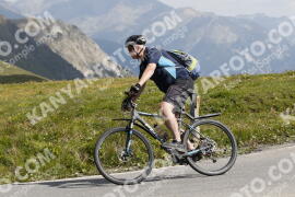 Foto #3413727 | 10-07-2023 10:37 | Passo Dello Stelvio - die Spitze BICYCLES