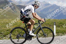 Photo #3336469 | 03-07-2023 10:41 | Passo Dello Stelvio - Peak BICYCLES