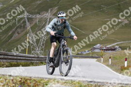Foto #3730967 | 06-08-2023 12:45 | Passo Dello Stelvio - die Spitze BICYCLES