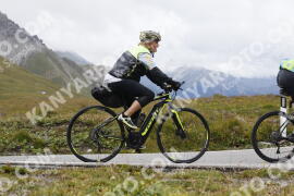 Photo #3722562 | 05-08-2023 12:26 | Passo Dello Stelvio - Peak BICYCLES
