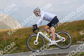 Photo #4064221 | 25-08-2023 12:03 | Passo Dello Stelvio - Peak BICYCLES