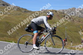 Photo #3959771 | 19-08-2023 11:35 | Passo Dello Stelvio - Peak BICYCLES