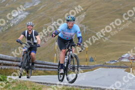 Photo #4296132 | 20-09-2023 11:13 | Passo Dello Stelvio - Peak BICYCLES