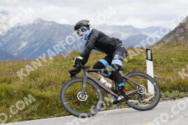Foto #3723553 | 05-08-2023 14:27 | Passo Dello Stelvio - die Spitze BICYCLES