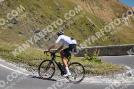 Photo #2709257 | 22-08-2022 12:12 | Passo Dello Stelvio - Prato side BICYCLES