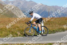 Photo #2729699 | 24-08-2022 12:32 | Passo Dello Stelvio - Peak BICYCLES