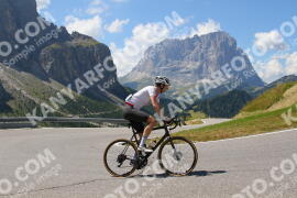 Photo #2500588 | 04-08-2022 12:36 | Gardena Pass BICYCLES