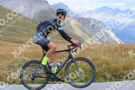 Photo #2765631 | 28-08-2022 12:30 | Passo Dello Stelvio - Peak BICYCLES