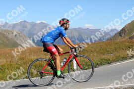 Foto #2697570 | 21-08-2022 11:24 | Passo Dello Stelvio - die Spitze BICYCLES