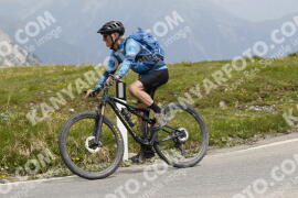 Photo #3252988 | 27-06-2023 12:07 | Passo Dello Stelvio - Peak BICYCLES
