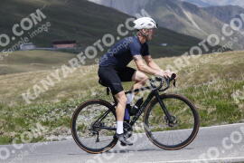 Photo #3170426 | 19-06-2023 12:03 | Passo Dello Stelvio - Peak BICYCLES