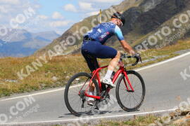 Photo #2755057 | 26-08-2022 13:13 | Passo Dello Stelvio - Peak BICYCLES