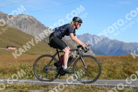 Photo #4154300 | 04-09-2023 10:36 | Passo Dello Stelvio - Peak BICYCLES