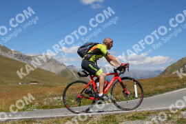 Photo #2670648 | 16-08-2022 13:05 | Passo Dello Stelvio - Peak BICYCLES