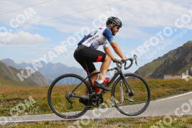 Foto #3919356 | 17-08-2023 10:15 | Passo Dello Stelvio - die Spitze BICYCLES