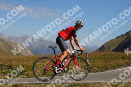 Foto #3980303 | 20-08-2023 10:07 | Passo Dello Stelvio - die Spitze BICYCLES