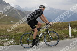 Photo #3108877 | 16-06-2023 11:56 | Passo Dello Stelvio - Peak BICYCLES