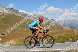 Photo #2671269 | 16-08-2022 13:18 | Passo Dello Stelvio - Peak BICYCLES