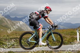 Photo #3694174 | 02-08-2023 11:00 | Passo Dello Stelvio - Peak BICYCLES