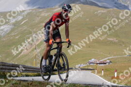 Photo #4023276 | 22-08-2023 14:02 | Passo Dello Stelvio - Peak BICYCLES