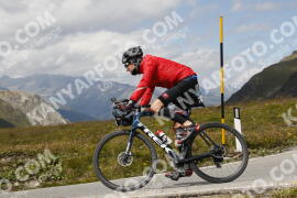 Foto #3703205 | 02-08-2023 14:46 | Passo Dello Stelvio - die Spitze BICYCLES
