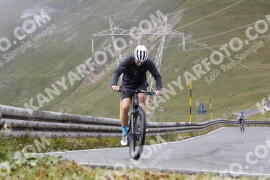 Foto #3731849 | 06-08-2023 13:42 | Passo Dello Stelvio - die Spitze BICYCLES