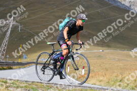 Photo #4293110 | 19-09-2023 13:22 | Passo Dello Stelvio - Peak BICYCLES