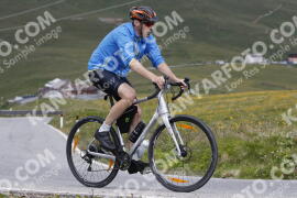 Foto #3463838 | 15-07-2023 12:00 | Passo Dello Stelvio - die Spitze BICYCLES