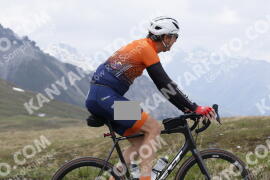 Photo #3108272 | 16-06-2023 11:14 | Passo Dello Stelvio - Peak BICYCLES