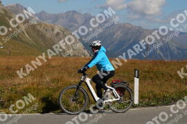 Photo #2665735 | 16-08-2022 10:54 | Passo Dello Stelvio - Peak BICYCLES