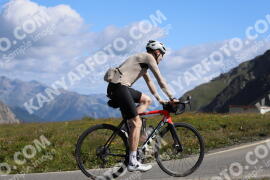 Photo #3601235 | 28-07-2023 10:12 | Passo Dello Stelvio - Peak BICYCLES
