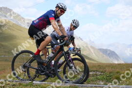 Photo #4037788 | 23-08-2023 13:57 | Passo Dello Stelvio - Peak BICYCLES